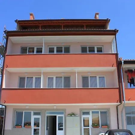 Kolev 2 Pensión Sunny Beach