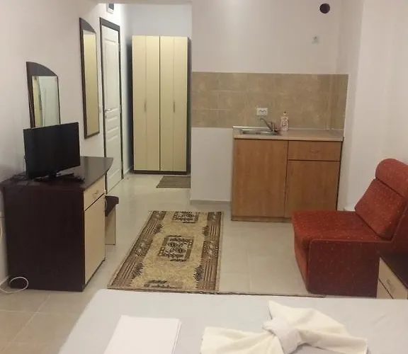 Kolev 2 3* 阳光海滩