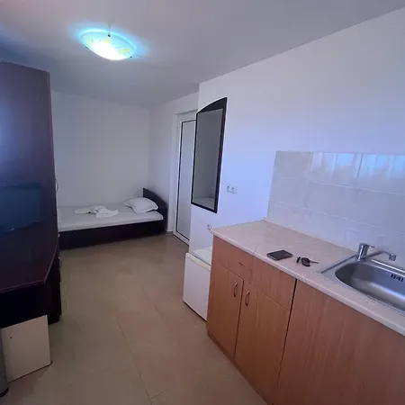 Kolev 2 - Free Parking And Wi Fi 3*