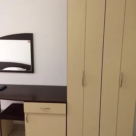 Kolev 2 - Free Parking And Wi Fi 3*